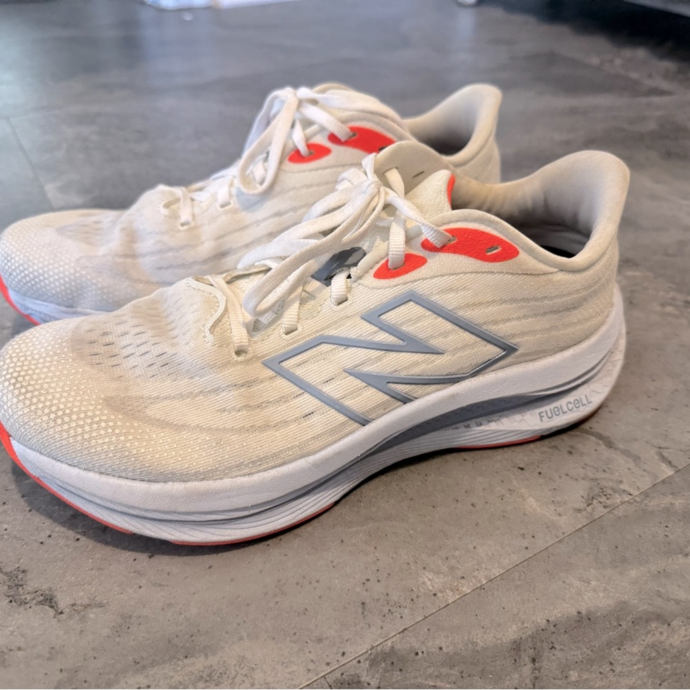 New Balance Walker Elite Fuel Cell 9.5 Wide